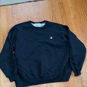 Champion Men's Classic Black Crewneck Sweater